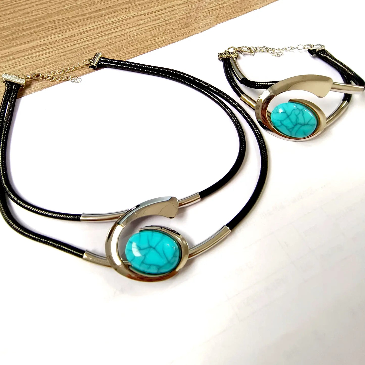 💎 Boho Jewelry Set with Natural Stones – Necklace + Bracelet